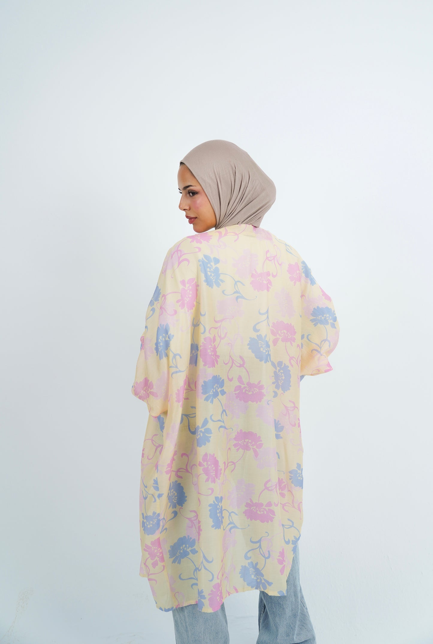 PASTEL FLORAL KIMONO