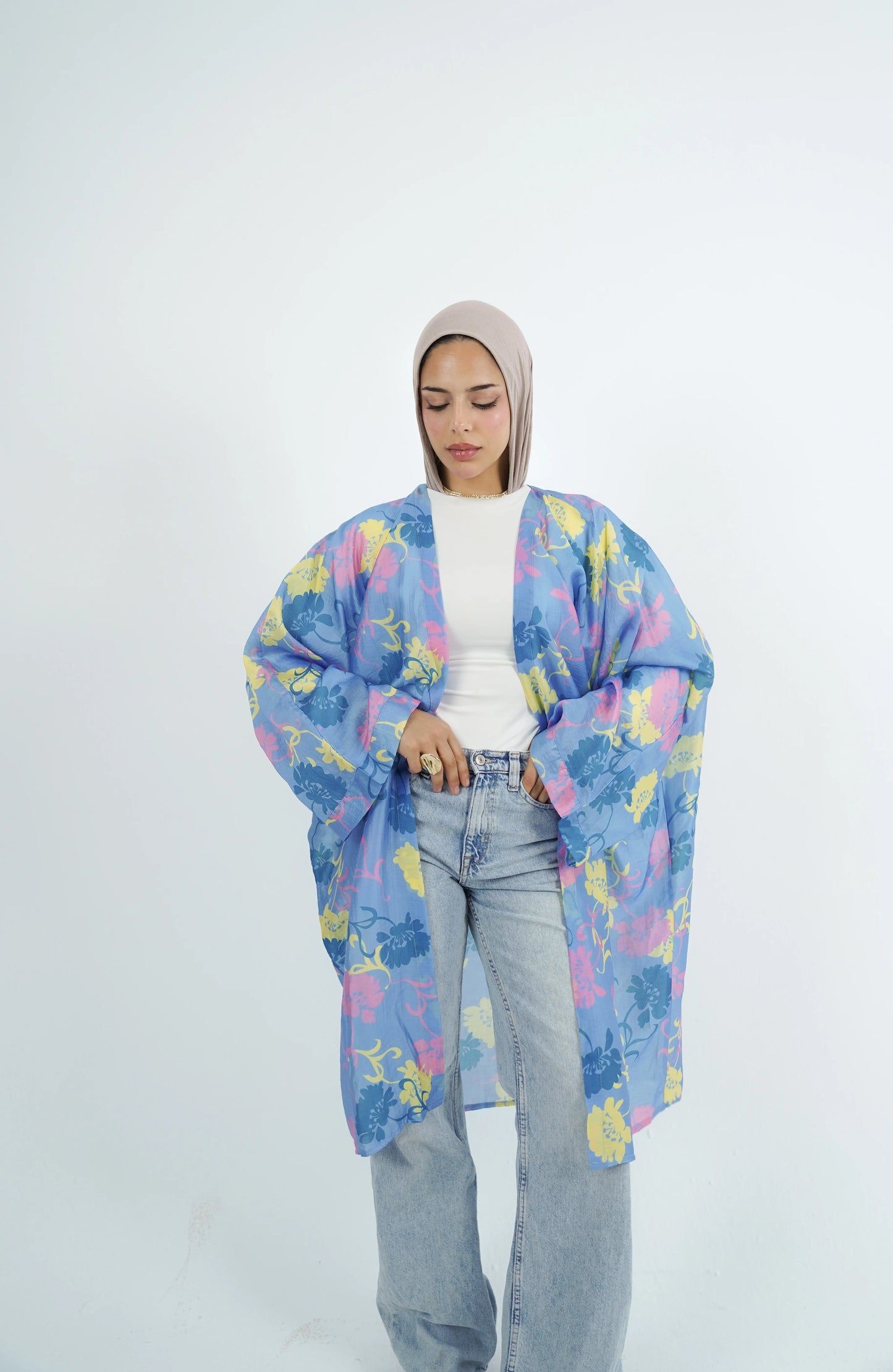 PASTEL FLORAL KIMONO
