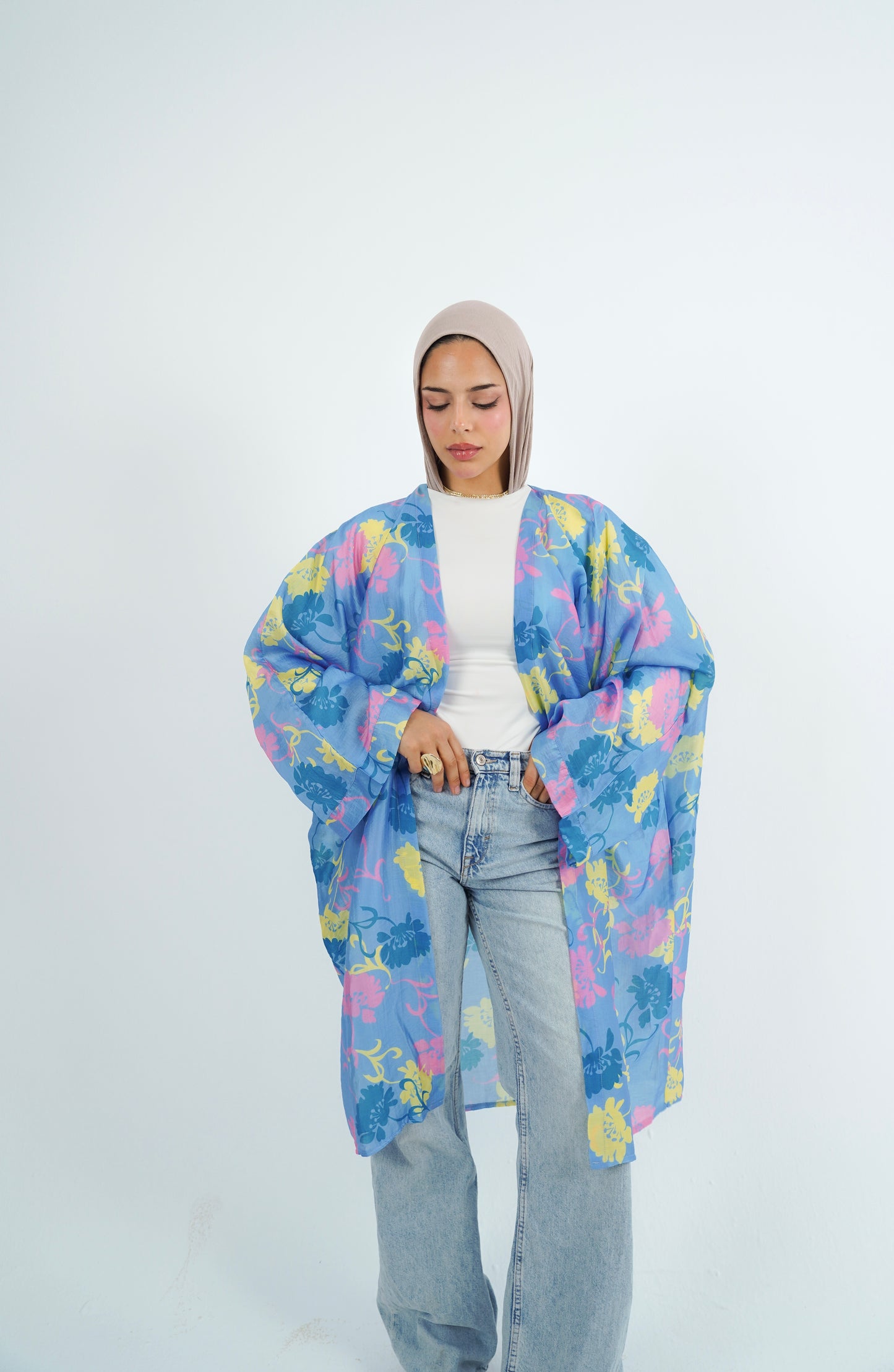 PASTEL FLORAL KIMONO